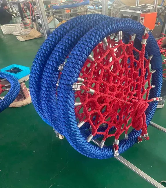 Blue/Red Playground Nest Swing - đánh giá và giá Kids Outdoor Nest Swing